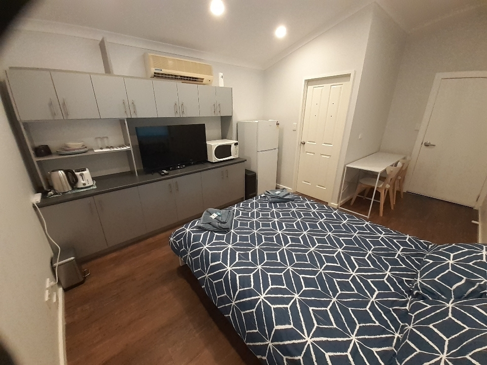Bremer Bay Budget Accommodation Unit 3 Bed